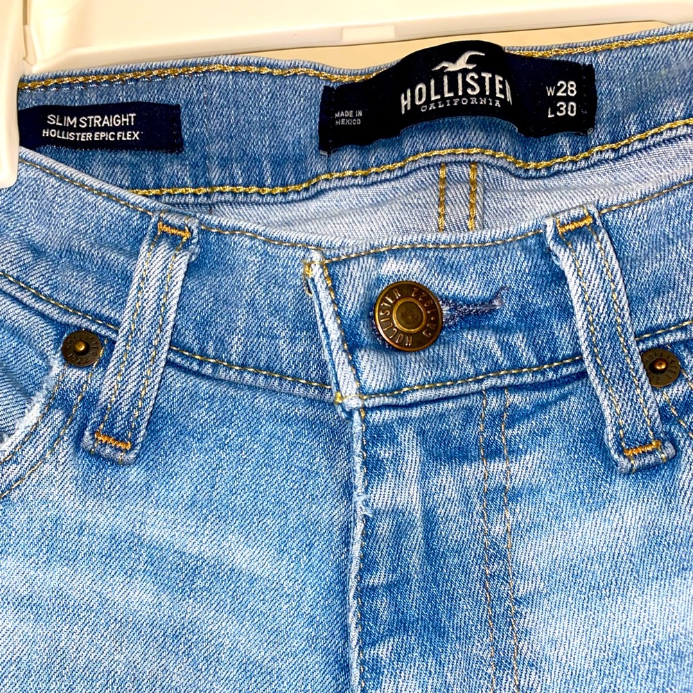 Hollister Light Blue Ripped Jeans W28 L30 Slim Straight - Picture 3 of 8